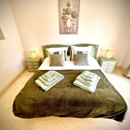 2-bed Apartment